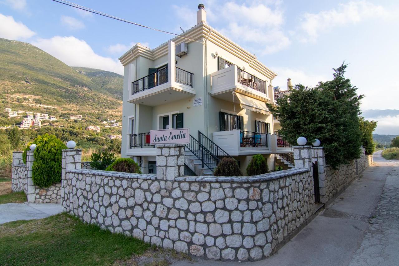 Santa Emelia Aparthotel Vasiliki  Exterior photo