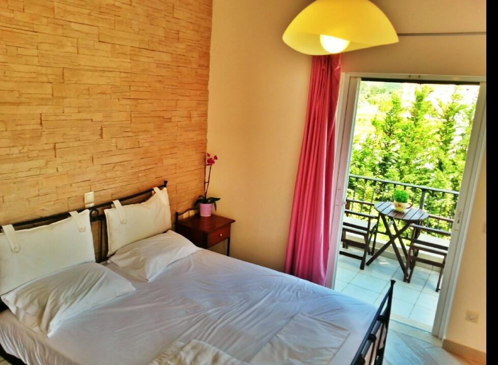Santa Emelia Aparthotel Vasiliki  Exterior photo